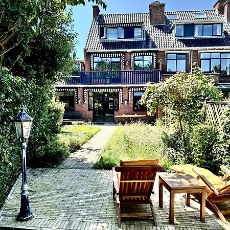 Luxury In Quiet Neighbourhood Near Gasthuis Den Haag